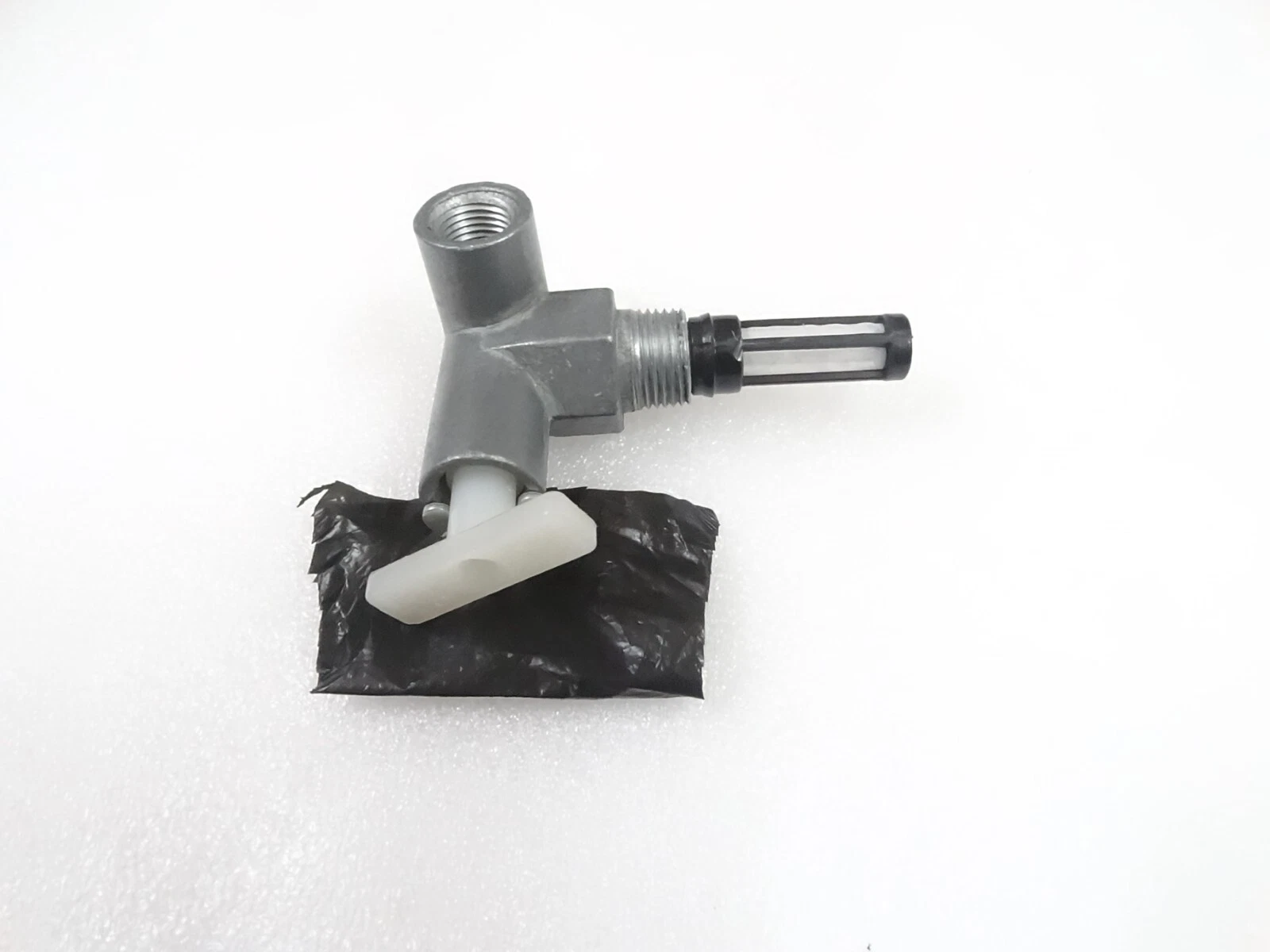 Fuel Tank Tap For Massey Ferguson 165 168 175 178 185 188 265S 270 271 #17-42