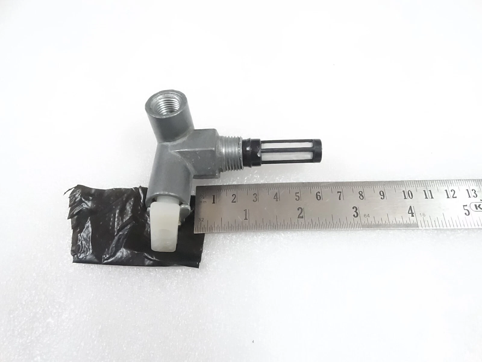 Fuel Tank Tap For Massey Ferguson 165 168 175 178 185 188 265S 270 271 #17-42