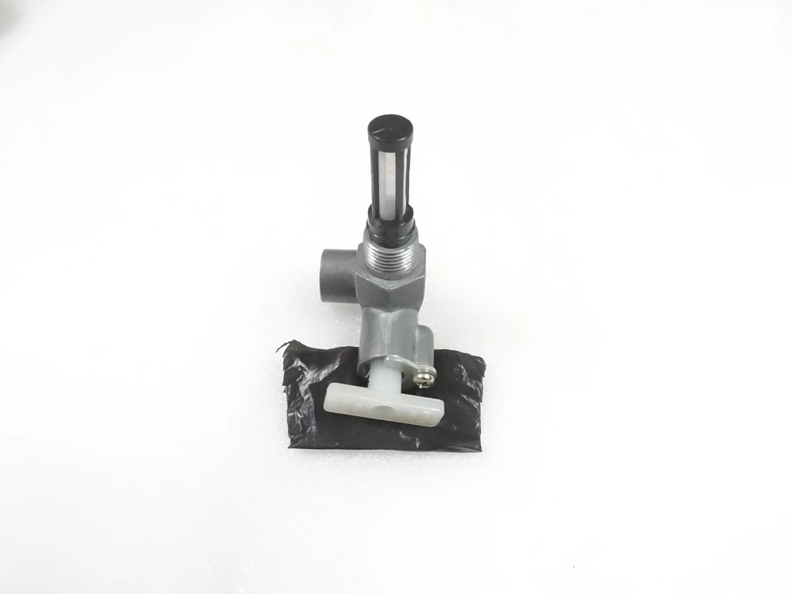 Fuel Tank Tap For Massey Ferguson 165 168 175 178 185 188 265S 270 271 #17-42