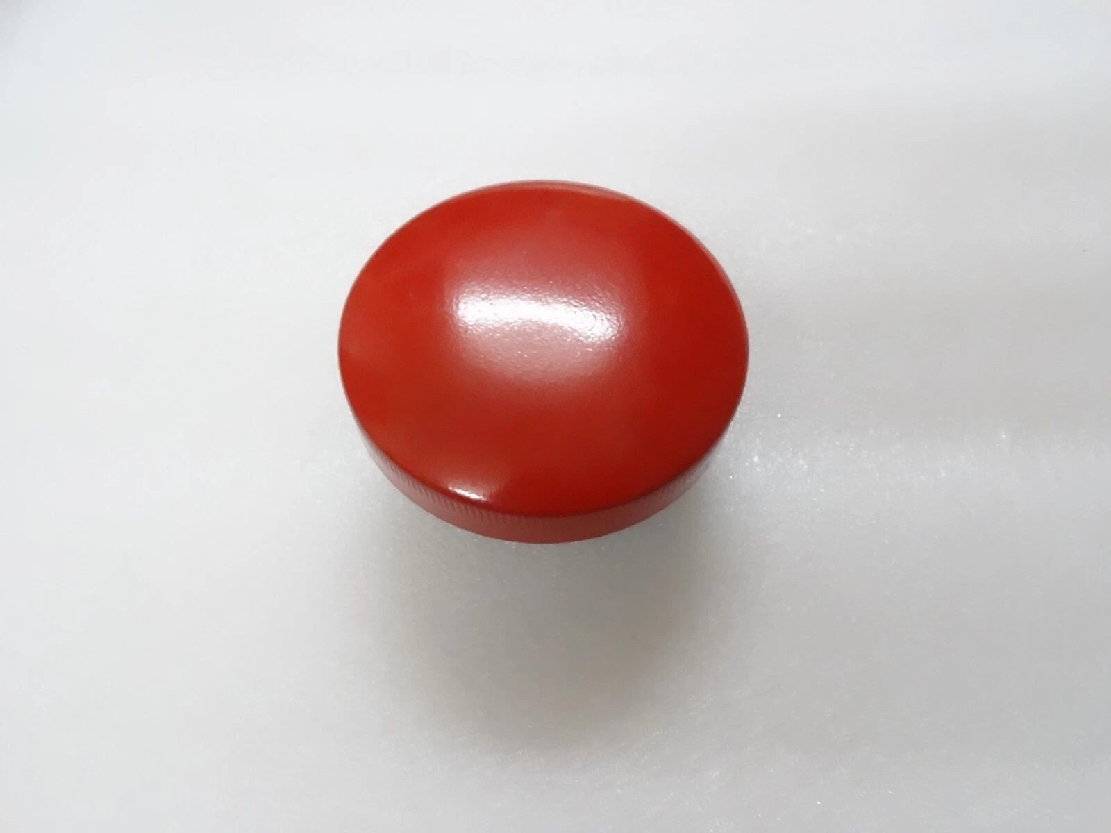 NEW It's free to sell on eBay Not available to Pro sellers Sell one like this Sell something else  Share Radiator Cap For Massey Ferguson 240 250 260 275 285 290 298 550 565 575 #18A3