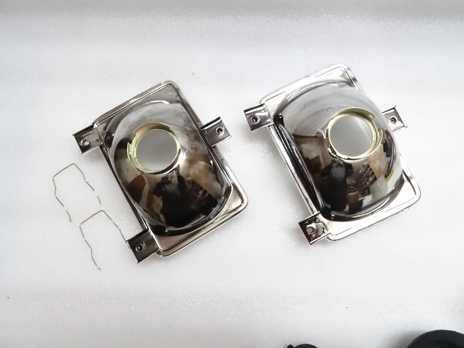 Headlight Pair For Massey Ferguson Tractors 1693943M1 #18C15