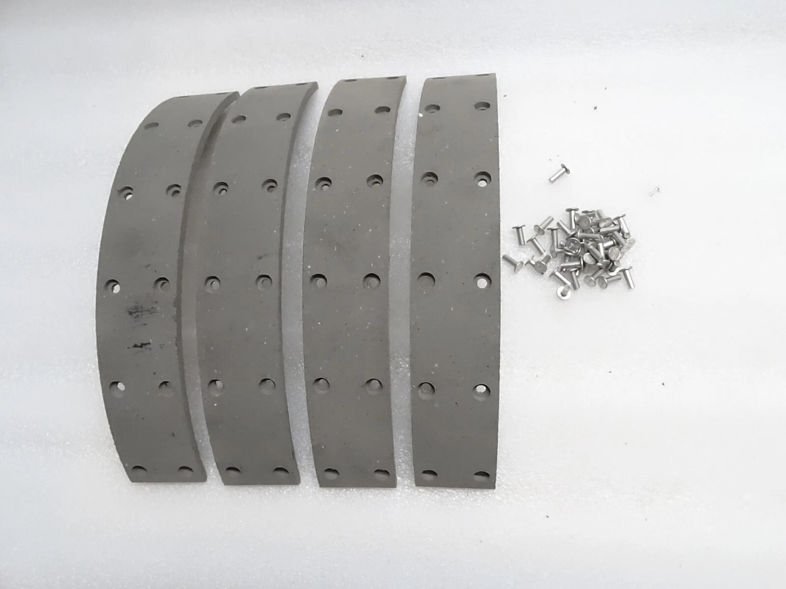 Brake Shoe Lining Kit + Rivets Massey Ferguson 35 35X 135 240 Tractors #18C4
