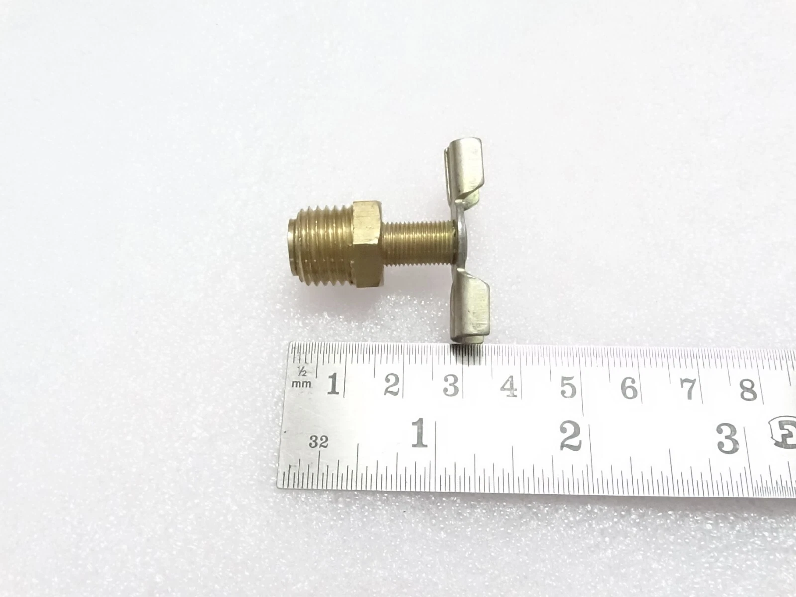 Radiator Water Drain Tap For Massey Ferguson TEA20 TED20 TEF20 FE35 135 Tractor