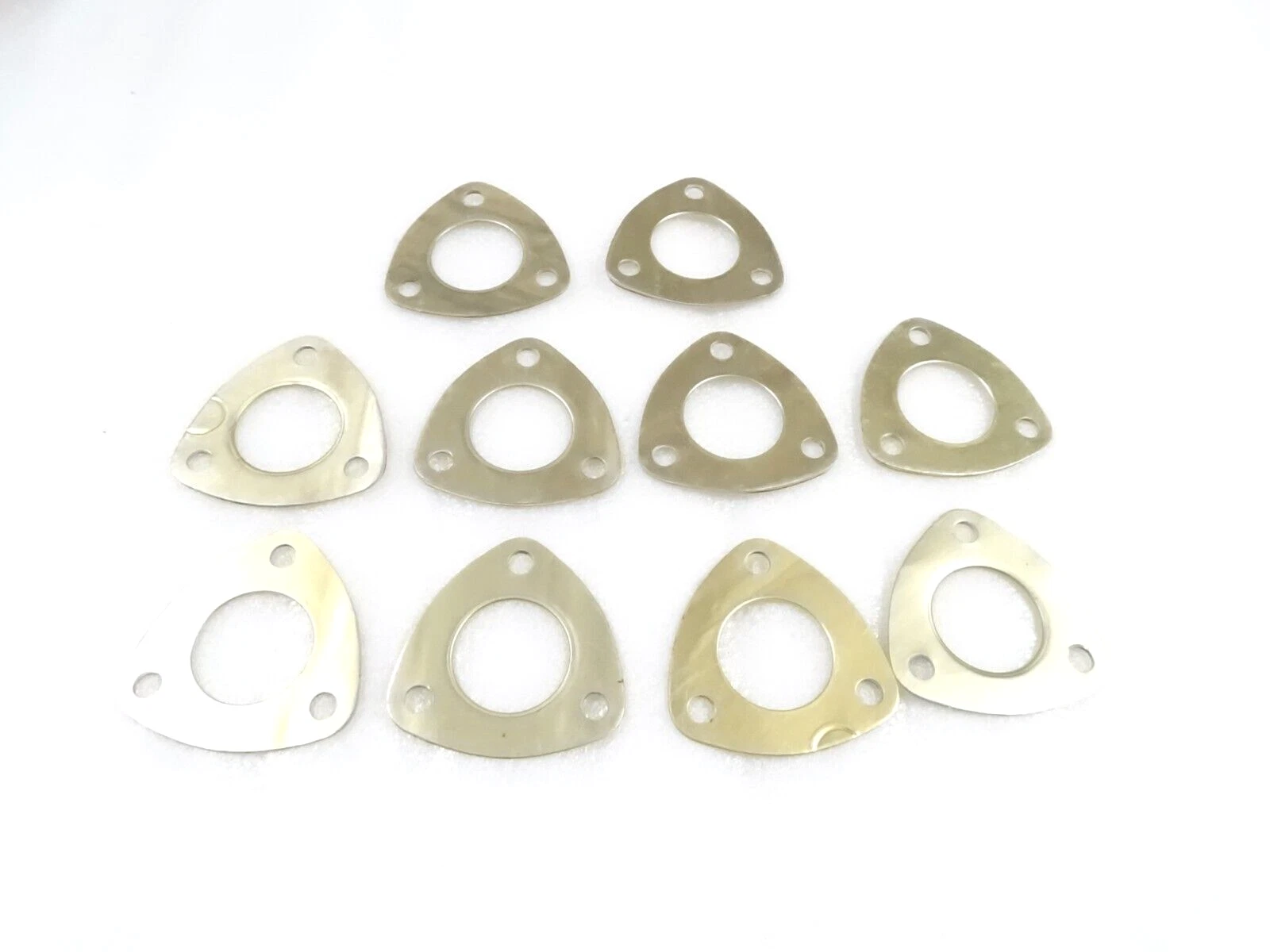 NEW It's free to sell on eBay Not available to Pro sellers Sell one like this Sell something else  Share 10x Massey Ferguson Manifold Flange Gasket For TO20 TO30 35 50 135 150 180104M1