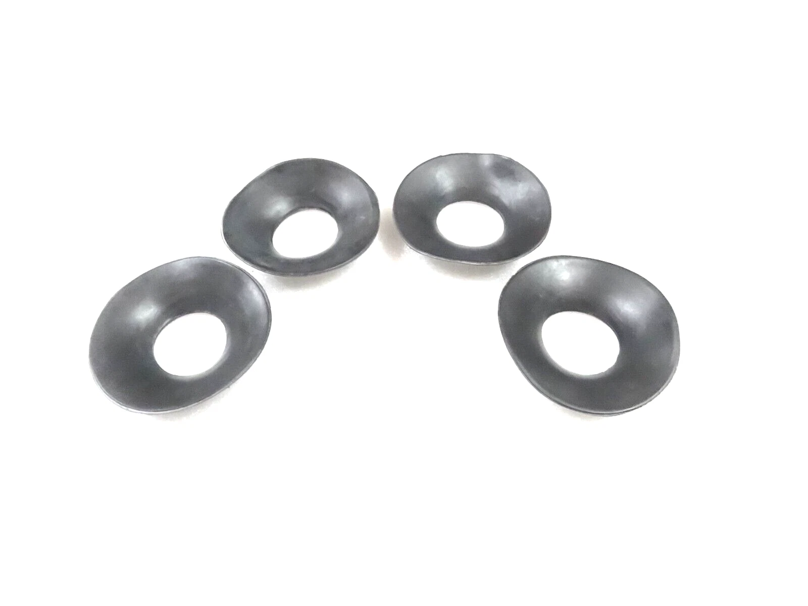 4x pc Fits Massey Ferguson MF35 TRACTOR STEERING WHEEL GROMMET 186627M1 #19-49